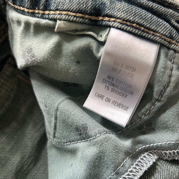 BCBG Max Azria Capri Jeans Size 26 - Picture 5 of 8